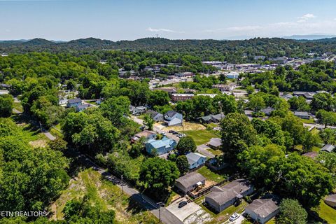 Tiny photo for 126 Henry Ave, Knoxville, TN 37920 (MLS # 1338169)