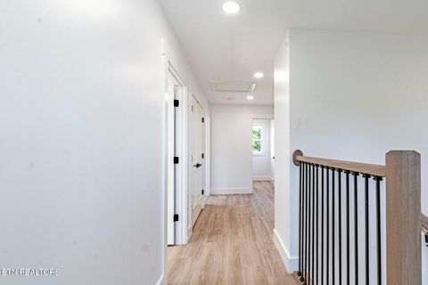 Tiny photo for 126 Henry Ave, Knoxville, TN 37920 (MLS # 1338169)