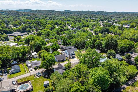 Tiny photo for 126 Henry Ave, Knoxville, TN 37920 (MLS # 1338169)