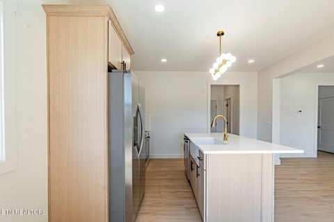 Tiny photo for 126 Henry Ave, Knoxville, TN 37920 (MLS # 1338169)