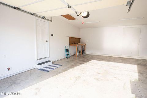 Tiny photo for 178 Farris Circle, LaFollette, TN 37766 (MLS # 1298851)