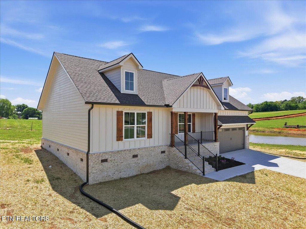 Photo of 2617 Old Niles Ferry Rd, Maryville, TN 37803 (MLS # 1335422)