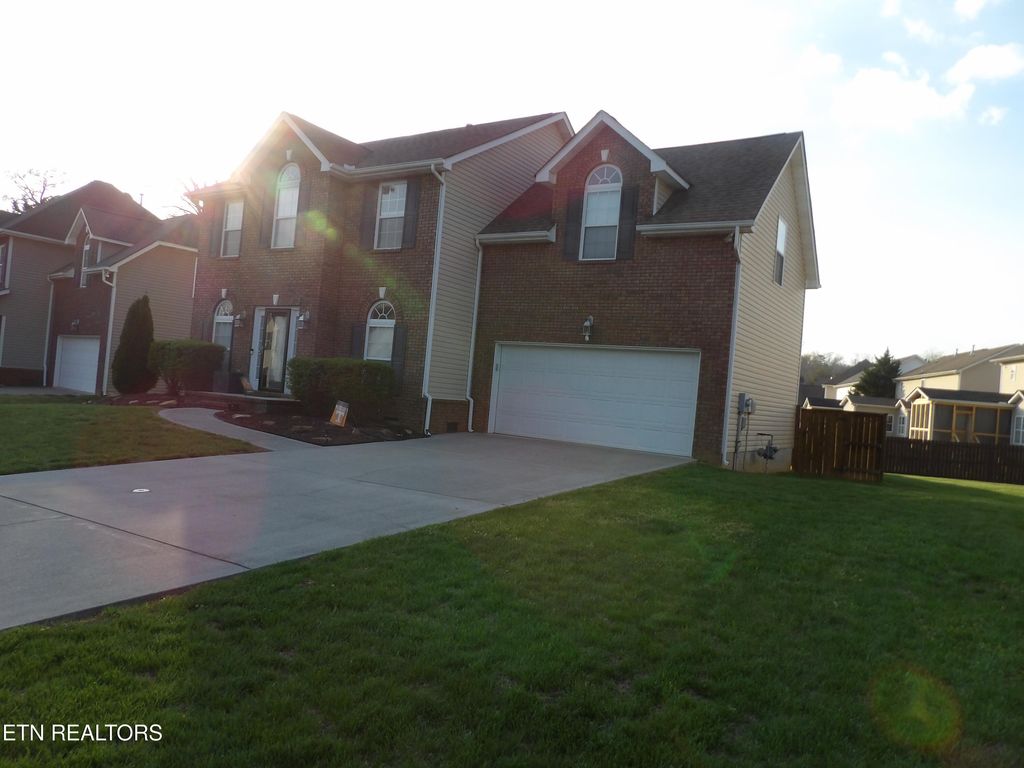 Photo of 4823 Horsestall Drive, Knoxville, TN 37918 (MLS # 1334963)