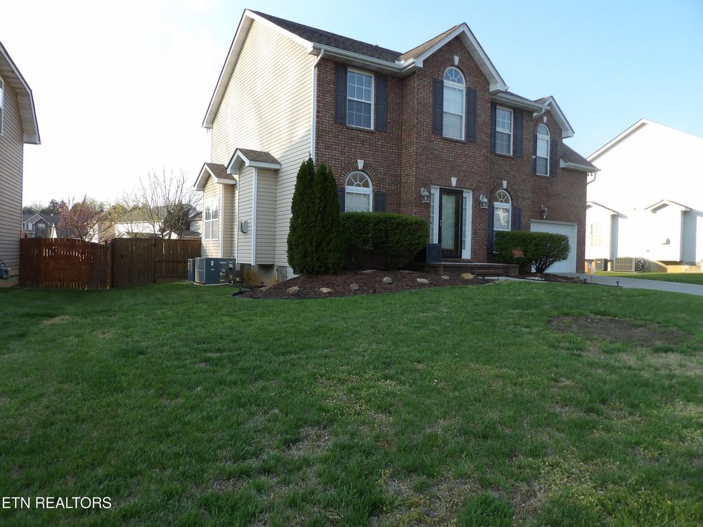 Photo of 4823 Horsestall Drive, Knoxville, TN 37918 (MLS # 1334963)