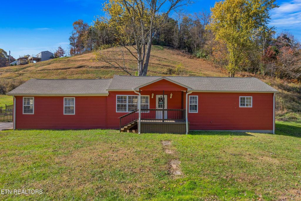 Photo of 3695 Sims Rd, Sevierville, TN 37876 (MLS # 1321304)