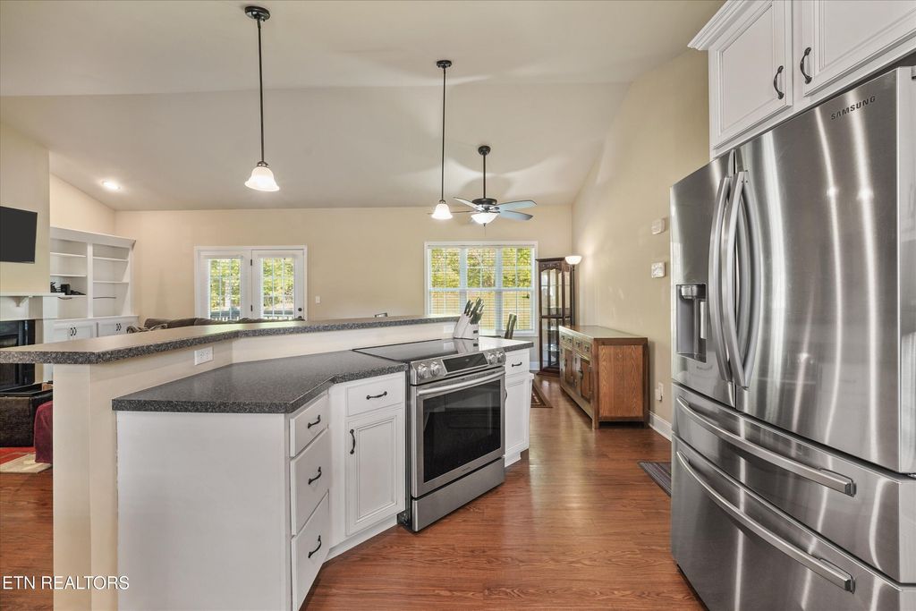 Photo of 174 Zoe Circle, Jacksboro, TN 37757 (MLS # 1338726)