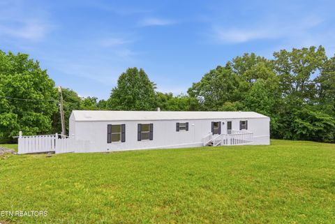 Photo of 2905 Panorama Pointe Way, Kodak, TN 37764 (MLS # 1342210)