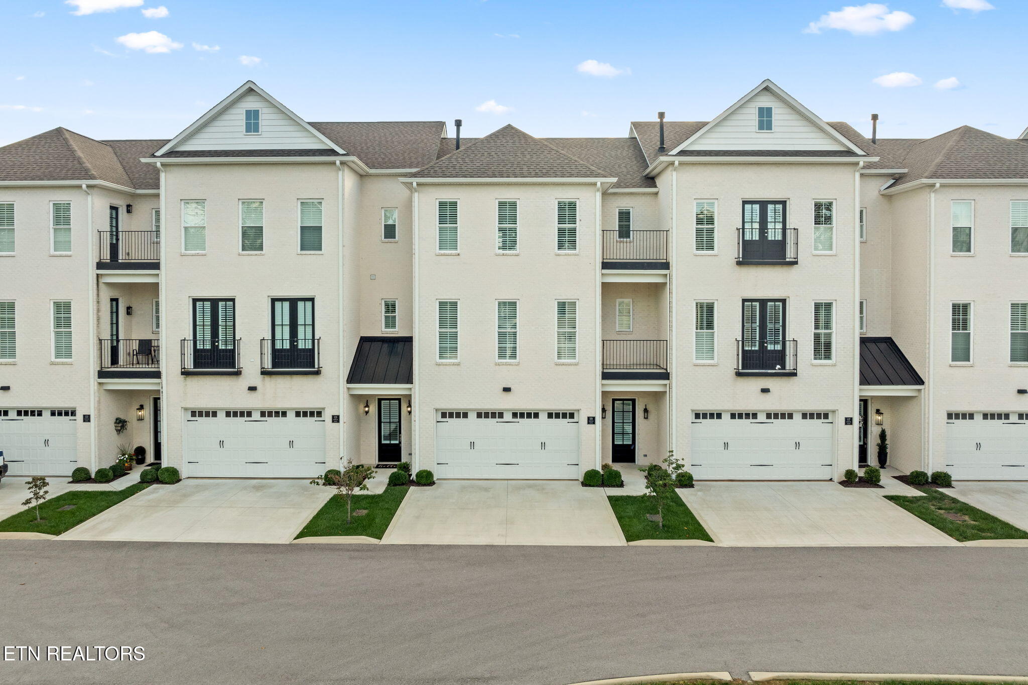 119 Downton N Drive