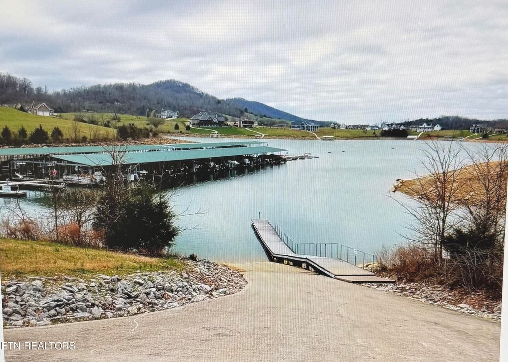 Photo of Captains Cove #Lot 211, Sharps Chapel, TN 37866 (MLS # 1329587)