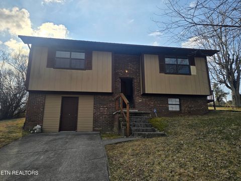 Photo of 349 Cumberland Drive, Harrogate, TN 37752 (MLS # 1329008)