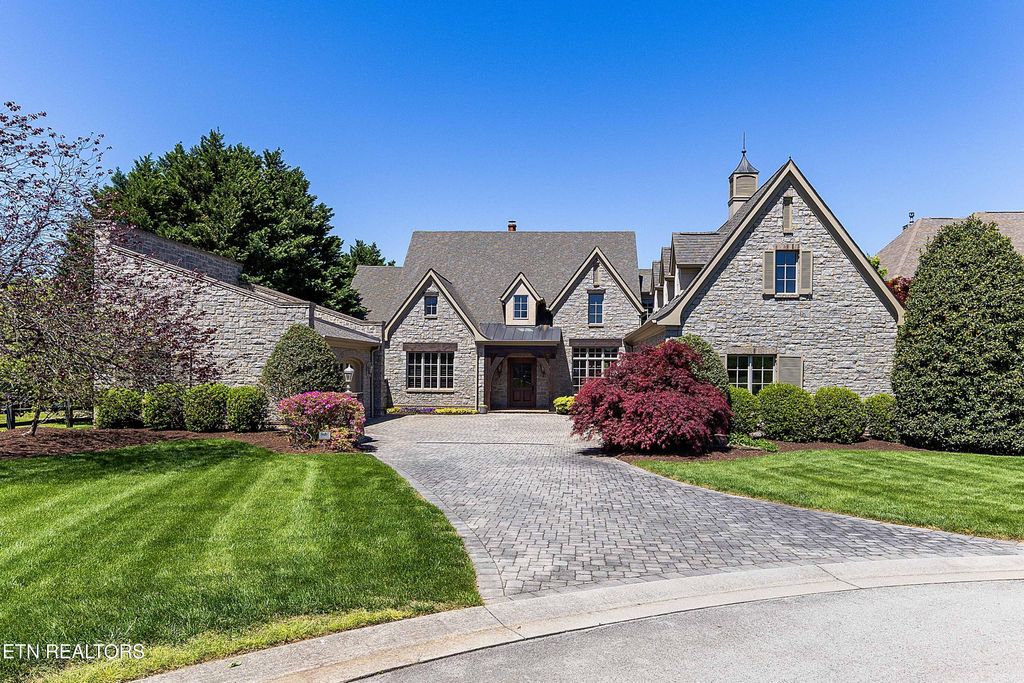 Photo of 3774 Edgewater Way, Louisville, TN 37777 (MLS # 1334199)