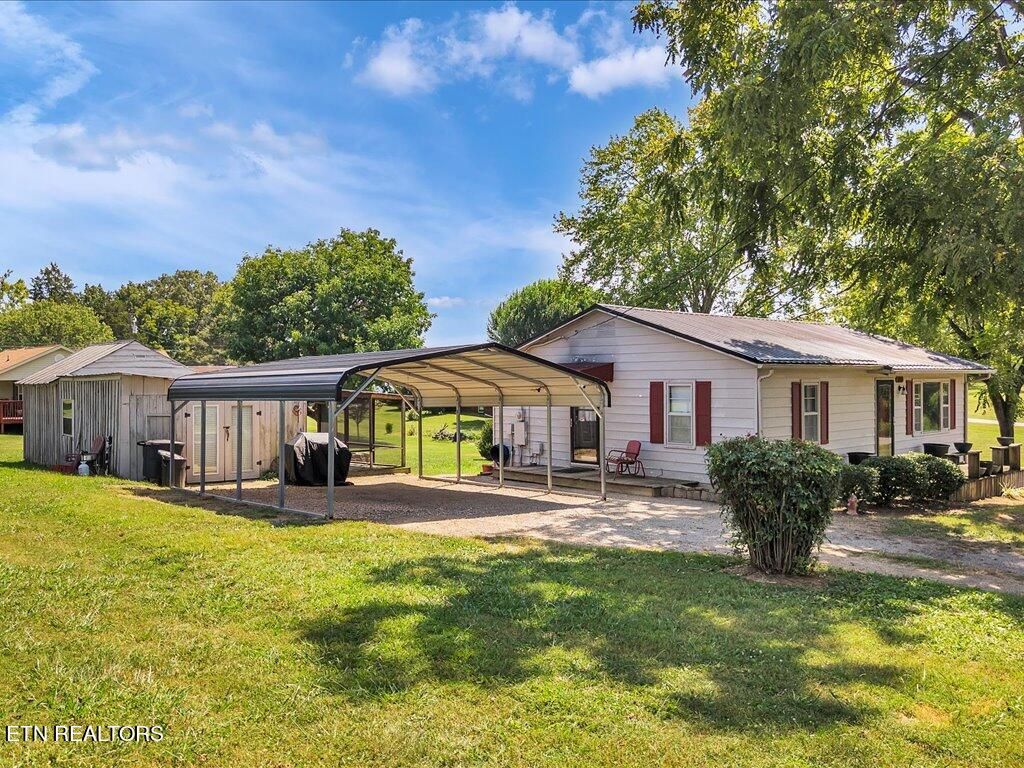 Photo of 124 Vernon Drive, Bean Station, TN 37708 (MLS # 1274900)