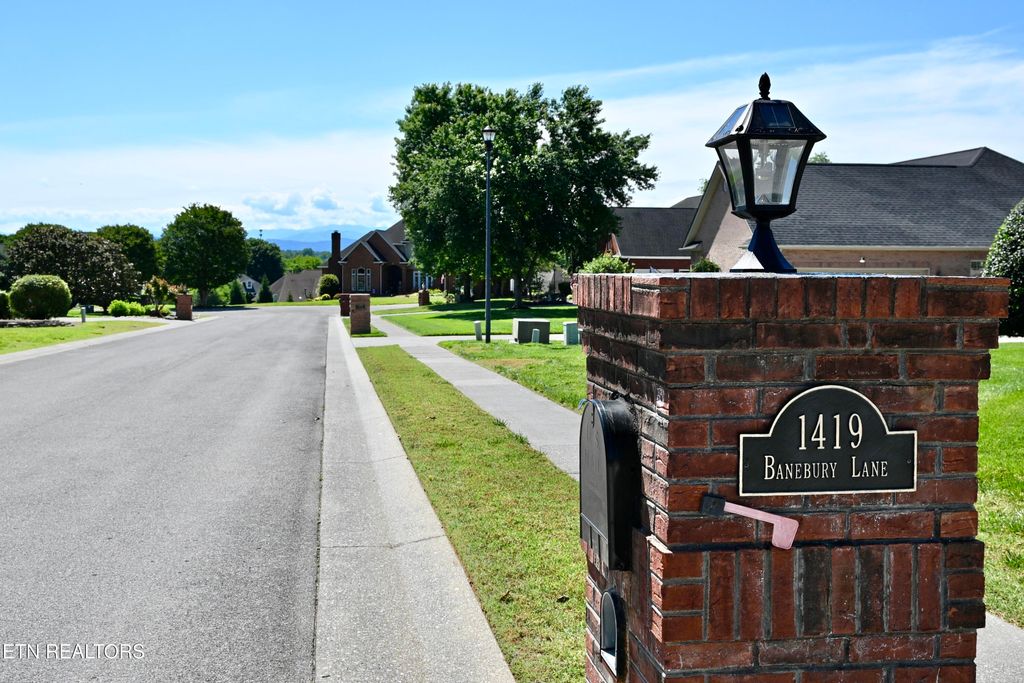 Photo of 1419 Banebury Lane, Alcoa, TN 37701 (MLS # 1340864)