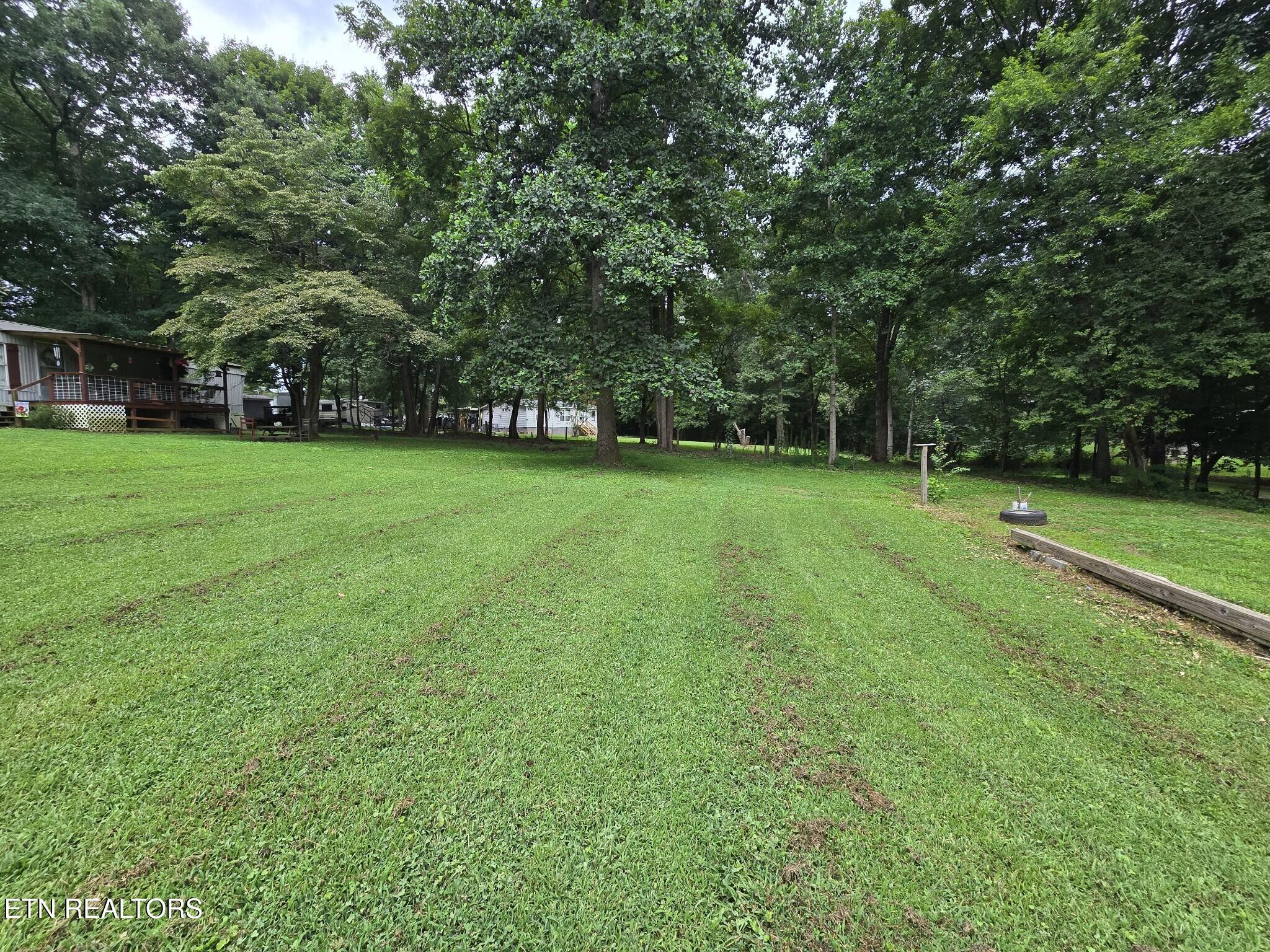 526 Forkners Chapel Rd