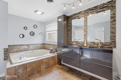 Tiny photo for 4043 Heather Court, Knoxville, TN 37919 (MLS # 1329985)