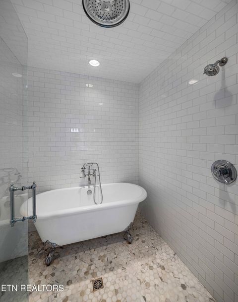 Tiny photo for 629 Kenesaw Ave, Knoxville, TN 37919 (MLS # 1319882)