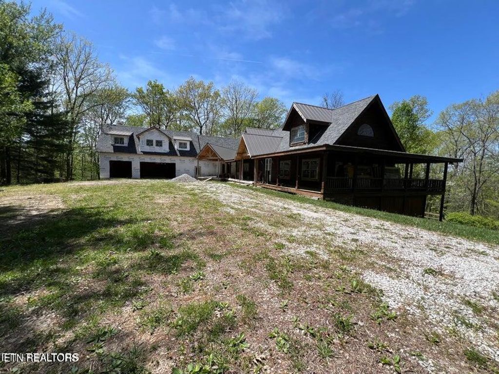 Photo of 1631 Grave Hill Rd, Oneida, TN 37841 (MLS # 1340123)