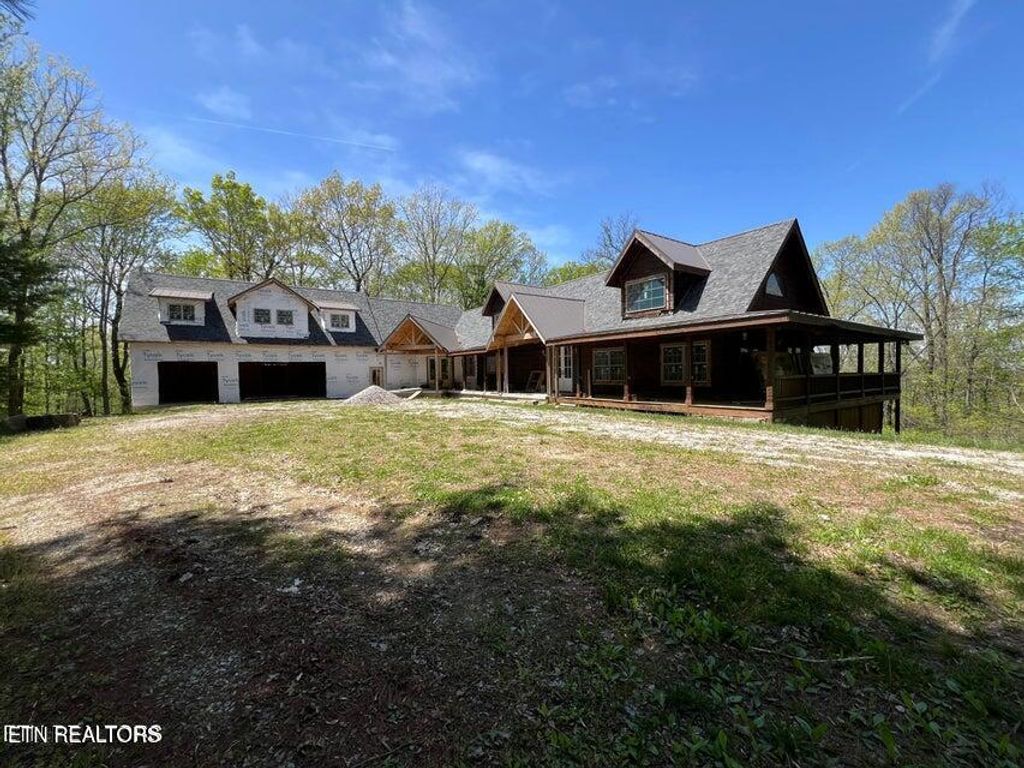 Photo of 1631 Grave Hill Rd, Oneida, TN 37841 (MLS # 1340123)