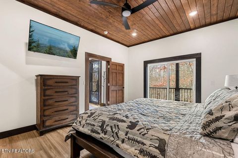 Tiny photo for 1211 Big Oak Court, Gatlinburg, TN 37738 (MLS # 1323108)