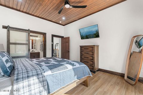 Tiny photo for 1211 Big Oak Court, Gatlinburg, TN 37738 (MLS # 1323108)