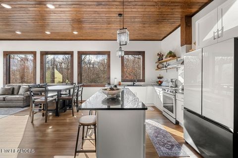 Tiny photo for 1211 Big Oak Court, Gatlinburg, TN 37738 (MLS # 1323108)