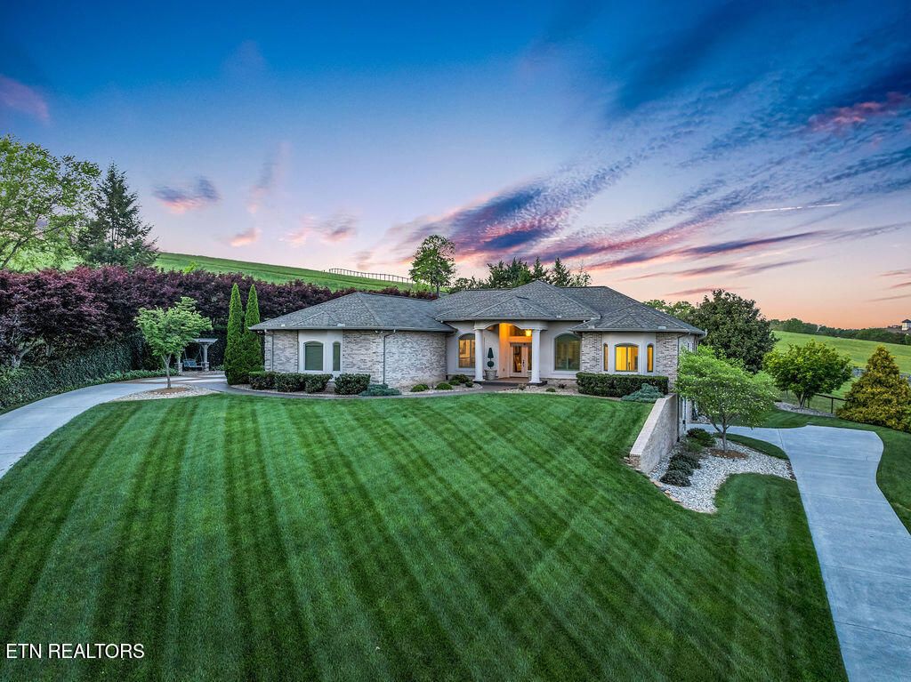 Photo of 1448 Hirst Circle, Lenoir City, TN 37772 (MLS # 1337016)