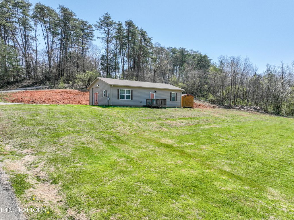 Photo of 4632 Salem Rd, Greenback, TN 37742 (MLS # 1294990)