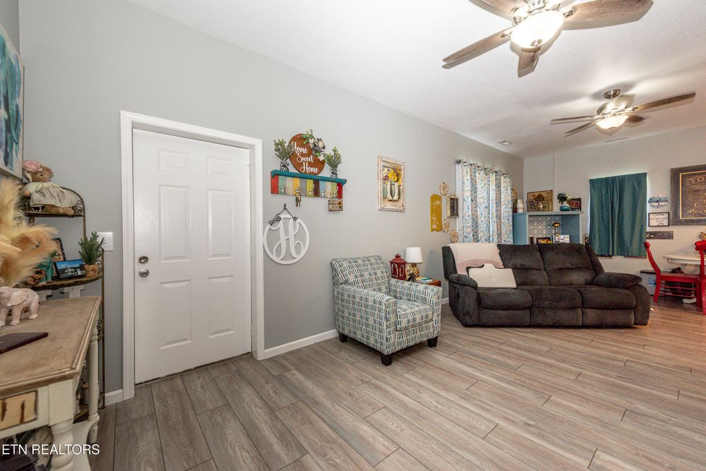 Photo of 4632 Salem Rd, Greenback, TN 37742 (MLS # 1294990)