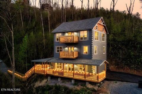 914 Crooked Ridge Rd Gatlinburg TN 37738