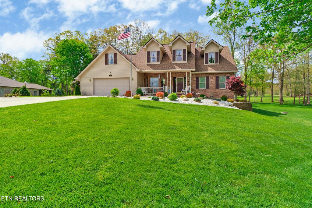 Photo of 115 Forest View Drive, Crossville, TN 38558 (MLS # 1337712)