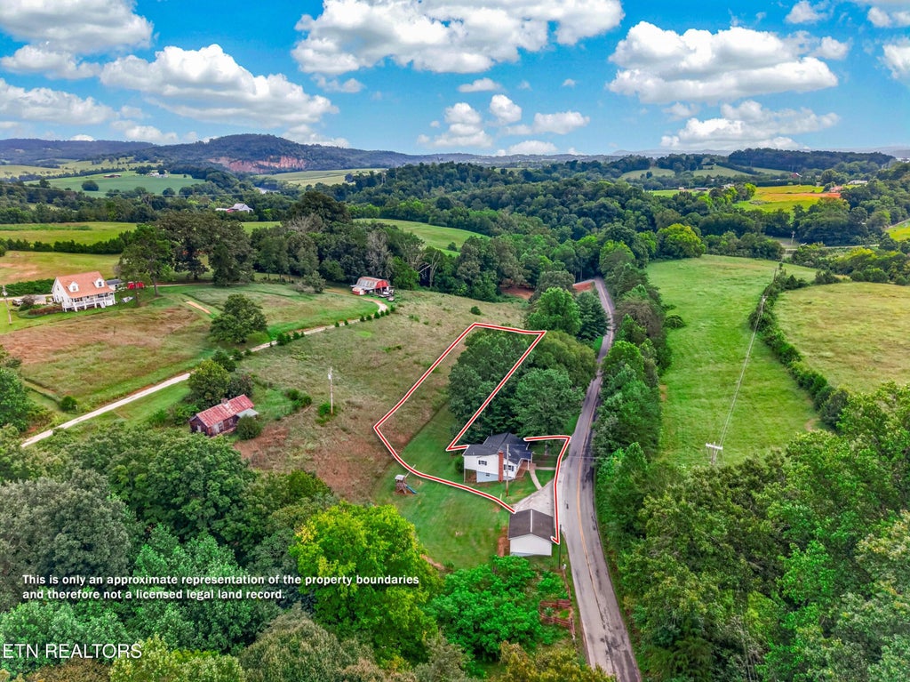 Photo of 1302 Fielden Store Rd, New Market, TN 37820 (MLS # 1353183)
