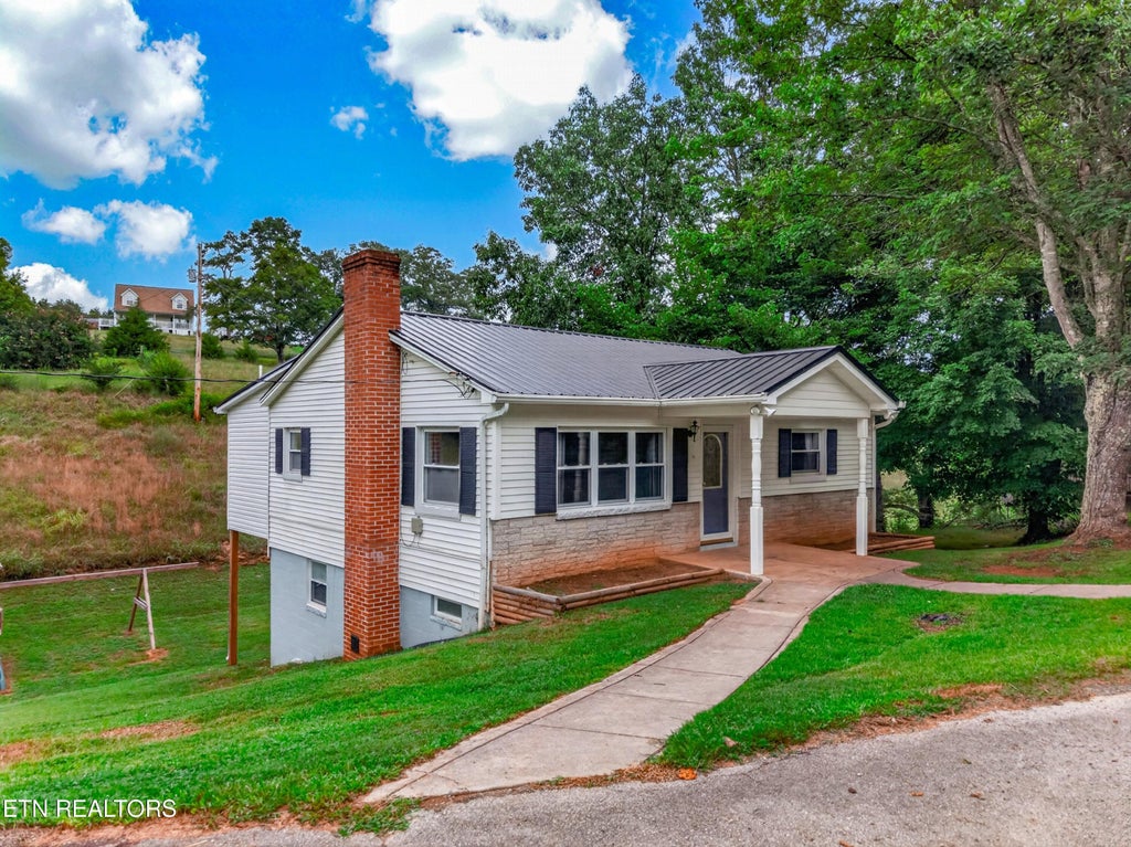 Photo of 1302 Fielden Store Rd, New Market, TN 37820 (MLS # 1353183)