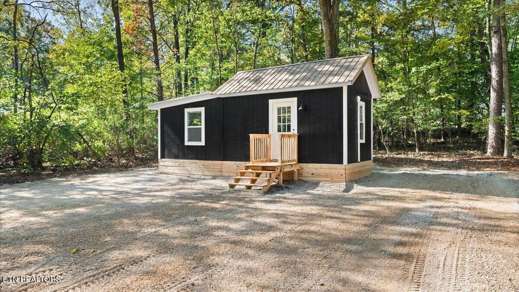 Photo of 345 Cedar Valley Rd, Sweetwater, TN 37874 (MLS # 1317300)