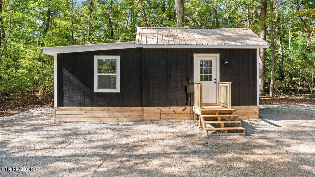 Photo of 345 Cedar Valley Rd, Sweetwater, TN 37874 (MLS # 1317300)