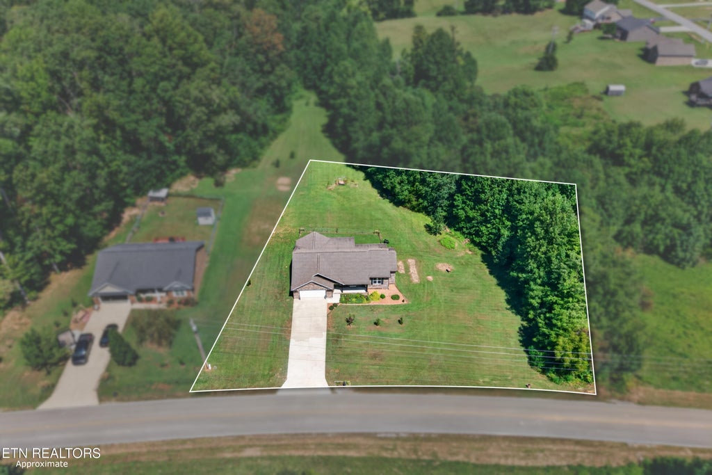 Photo of 2755 Bennett Rd, Cookeville, TN 38506 (MLS # 1354185)