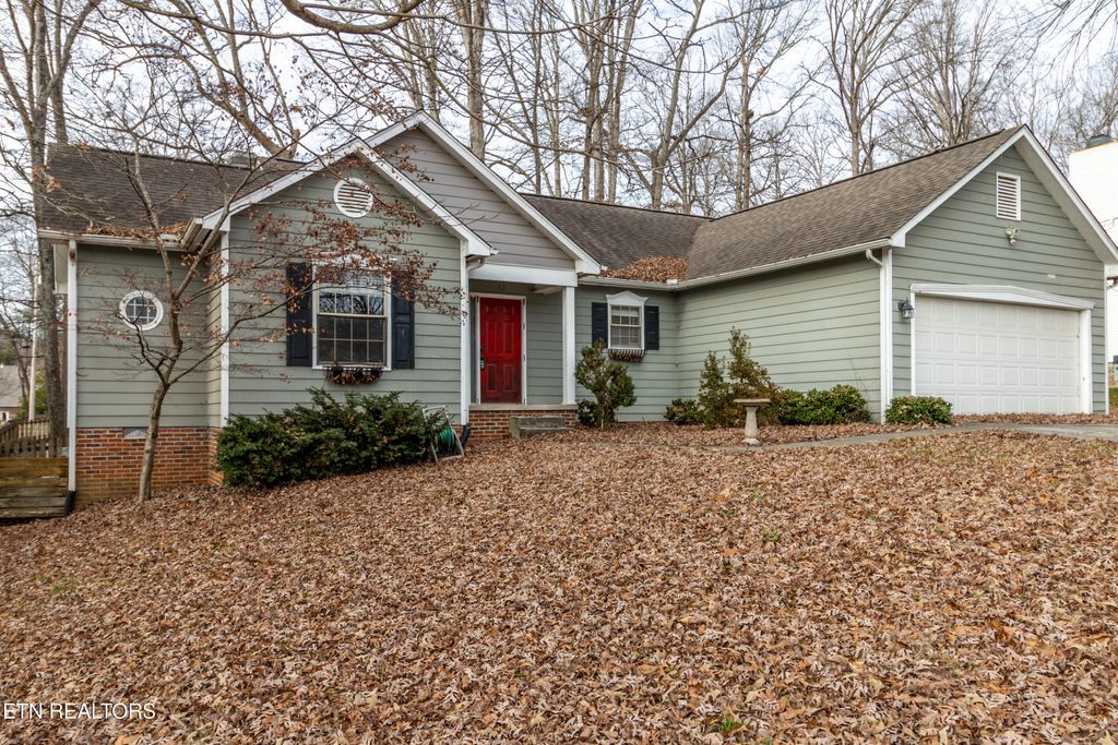 Photo of 1405 Wenlock Rd, Knoxville, TN 37922 (MLS # 1328193)