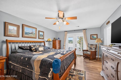 Tiny photo for 468 Trotline Rd, Dandridge, TN 37725 (MLS # 1349150)