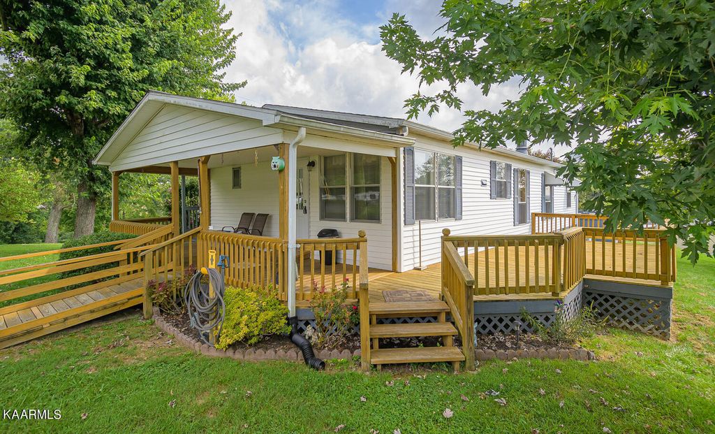 Photo of 3365 Baker Springs Rd, White Pine, TN 37890 (MLS # 1237473)