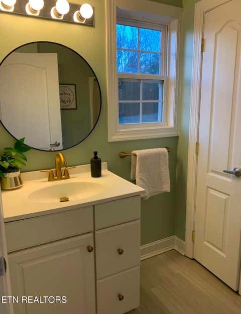 Tiny photo for 207 Brantley Acres Rd, Speedwell, TN 37870 (MLS # 1347178)