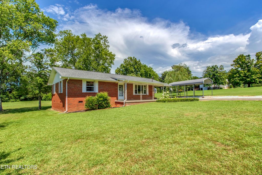 Photo of 293 Irwin Ave, Decatur, TN 37322 (MLS # 1310322)