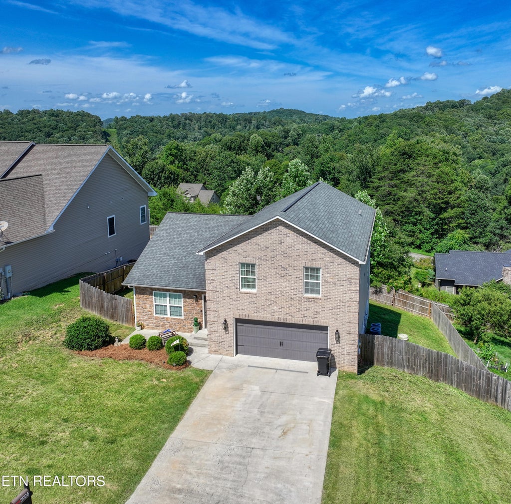 Photo of 3926 Mountain Vista Rd, Knoxville, TN 37931 (MLS # 1349068)