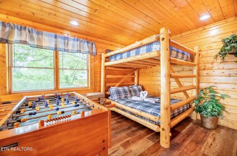 Tiny photo for 907 Black Bear Cub Way, Sevierville, TN 37862 (MLS # 1323083)