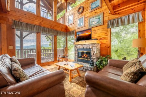 Tiny photo for 907 Black Bear Cub Way, Sevierville, TN 37862 (MLS # 1323083)