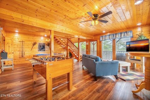 Tiny photo for 907 Black Bear Cub Way, Sevierville, TN 37862 (MLS # 1323083)