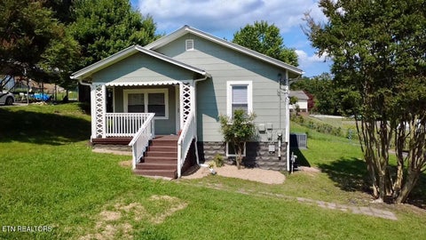 Tiny photo for 5600 Wassman Rd, Knoxville, TN 37912 (MLS # 1345938)