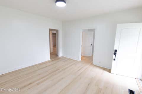 Tiny photo for 5600 Wassman Rd, Knoxville, TN 37912 (MLS # 1345938)