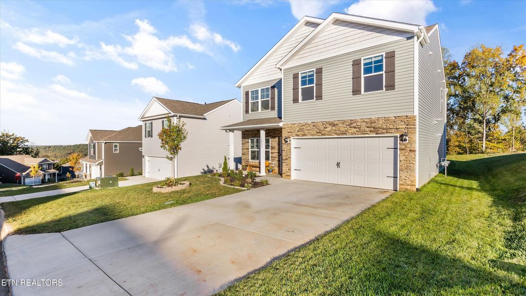 Photo of 12433 Hatmaker Lane Lane, Knoxville, TN 37932 (MLS # 1318980)