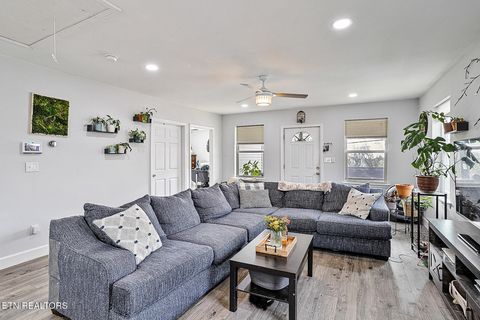 Tiny photo for 3935 Skyline Drive, Knoxville, TN 37914 (MLS # 1320992)