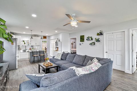 Tiny photo for 3935 Skyline Drive, Knoxville, TN 37914 (MLS # 1320992)