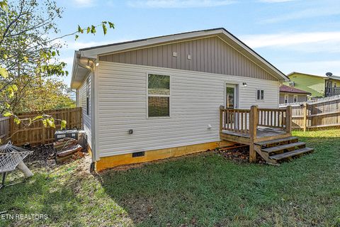 Tiny photo for 3935 Skyline Drive, Knoxville, TN 37914 (MLS # 1320992)